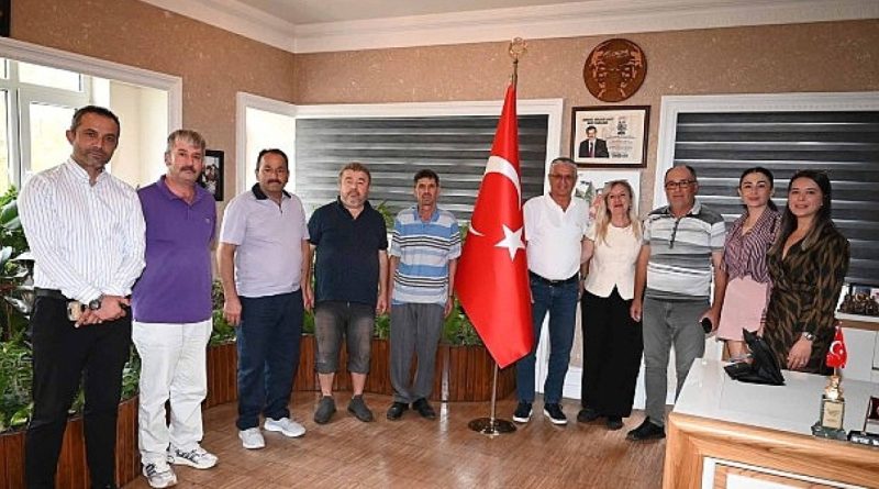 Vatandaşlardan Başkan Topaloğlu’na teşekkür ziyareti