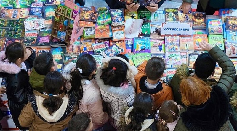 10. İnegöl Kitap Günleri Başlıyor
